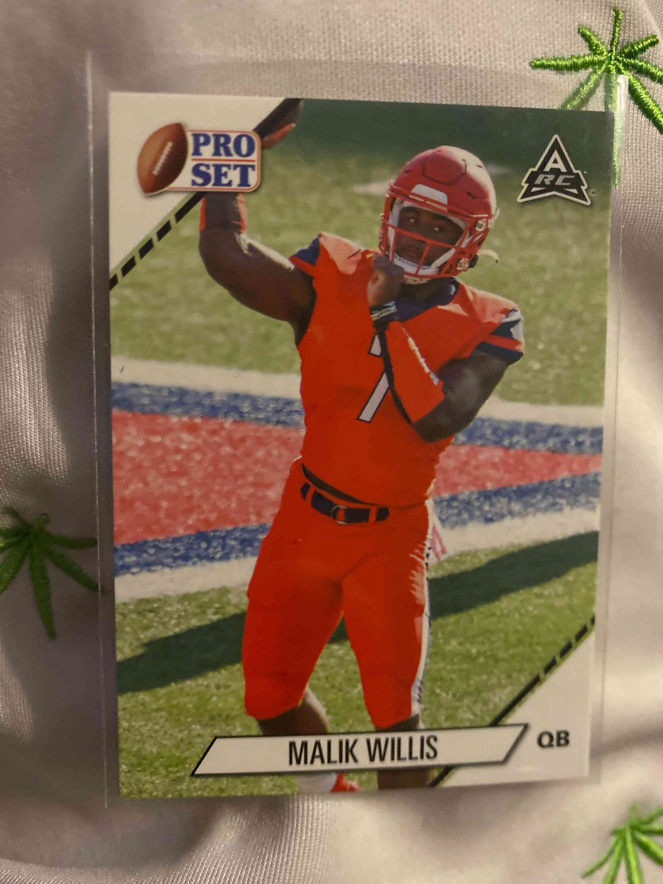Image for 2021 pro set college football base malik willis #07