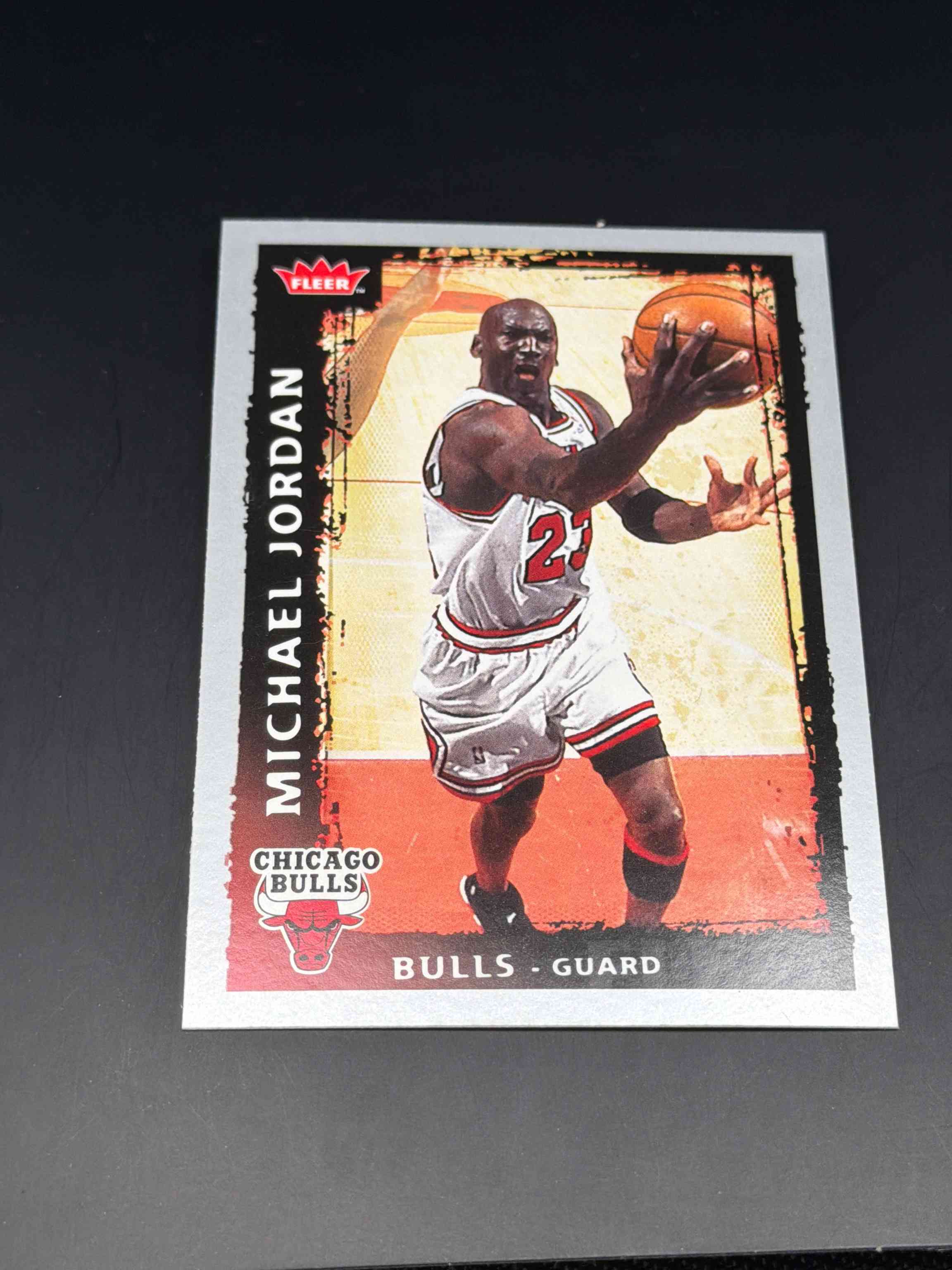 Image for 2008 fleer michael jordan sgc 10 bulls