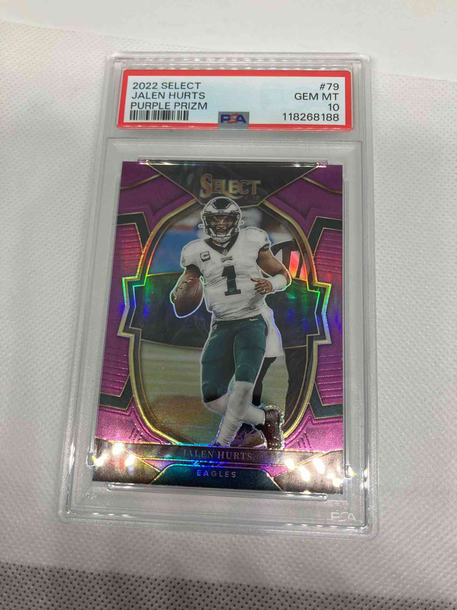 Image for 2022 select jalen hurts maroon prizm concourse #105/149 eagles