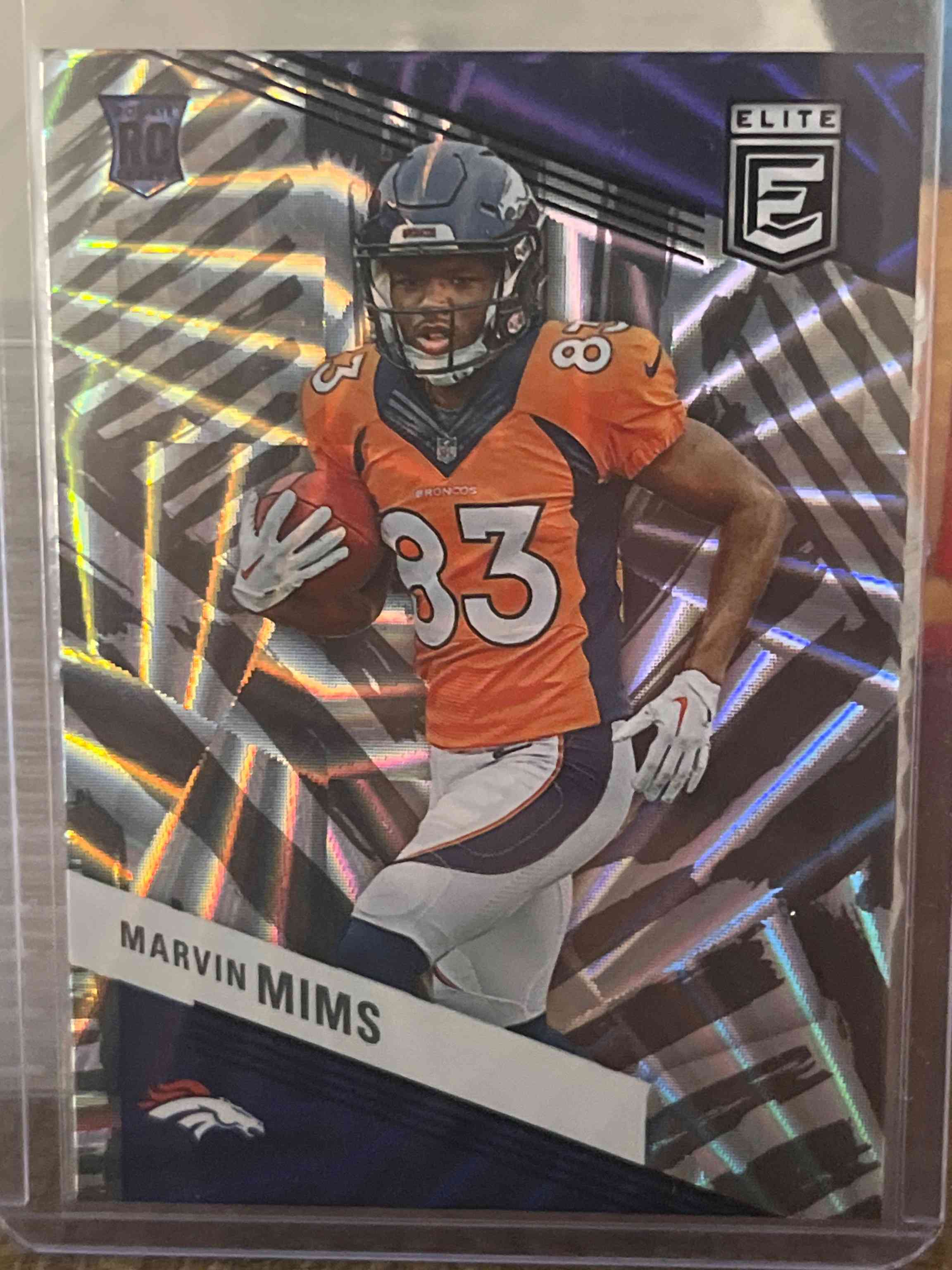 Image for marvin mims 2023 donruss elite razzle dazzle rc