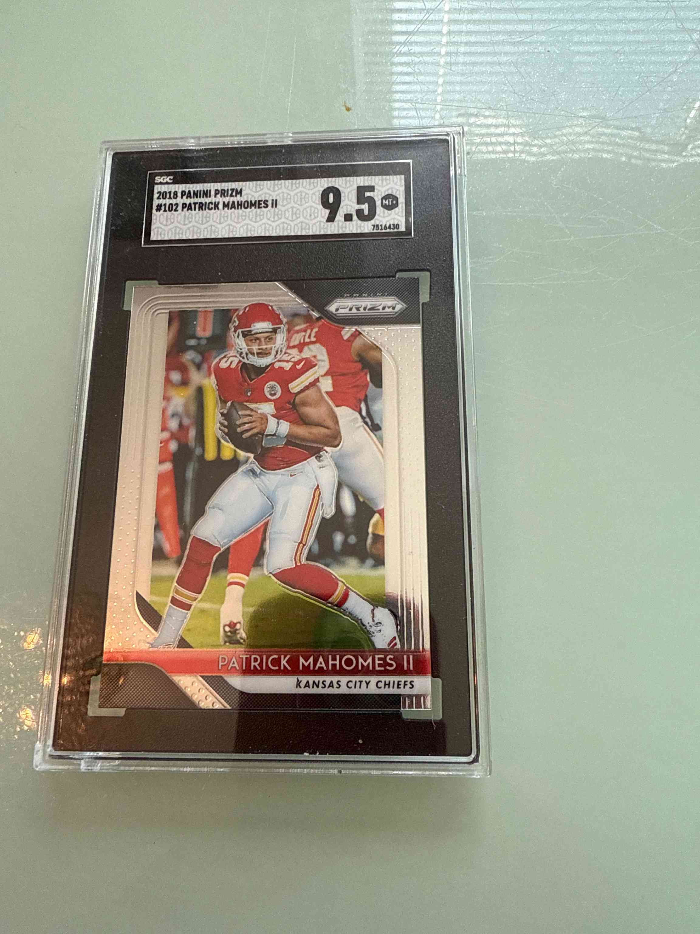 Image for 2018 panini prizm #102 patrick mahomes ii kc chiefs base card psa 10 gem mint