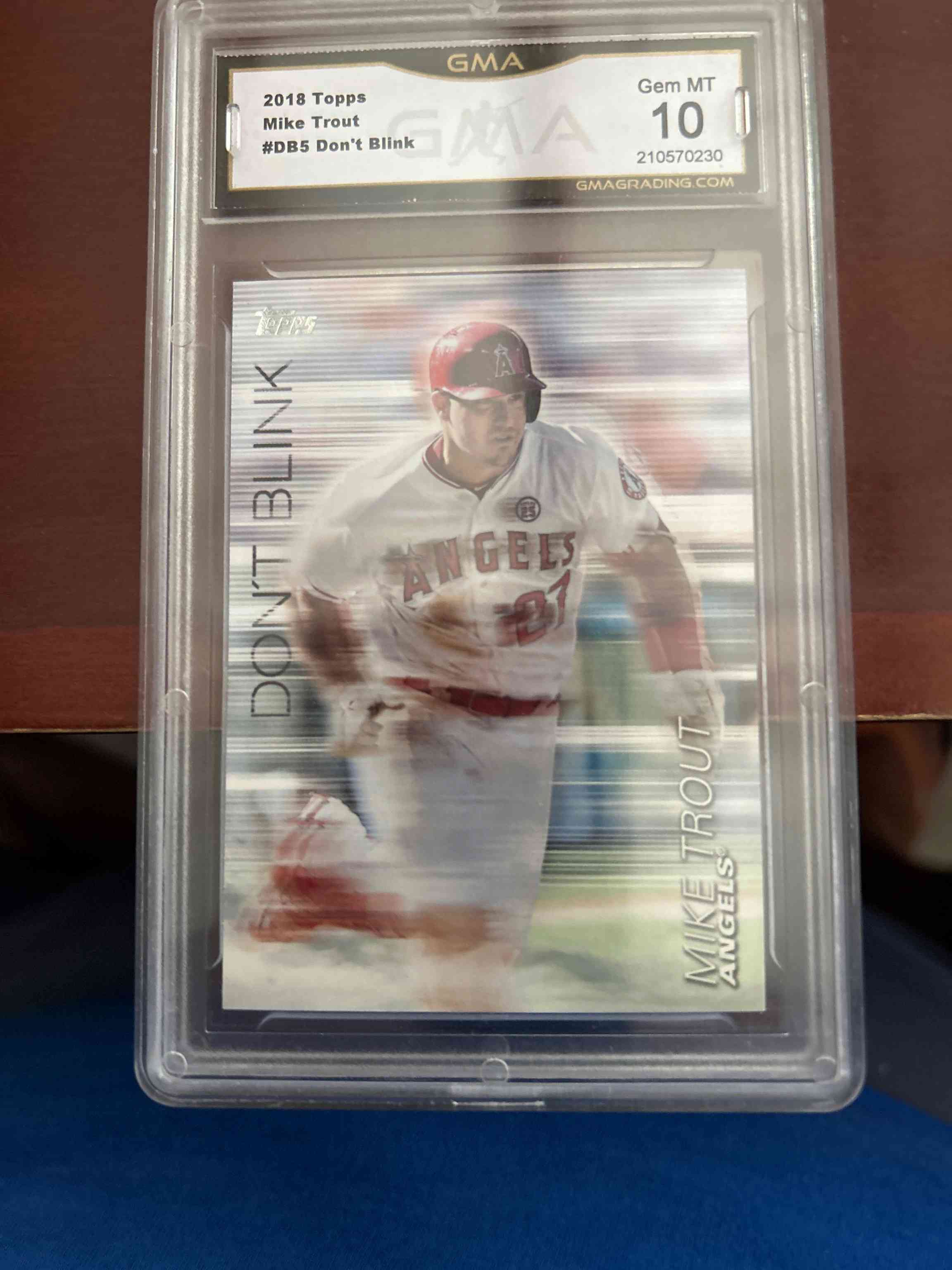 Image for 2018 Topps Update Don't Blink Mike Trout #DB-5