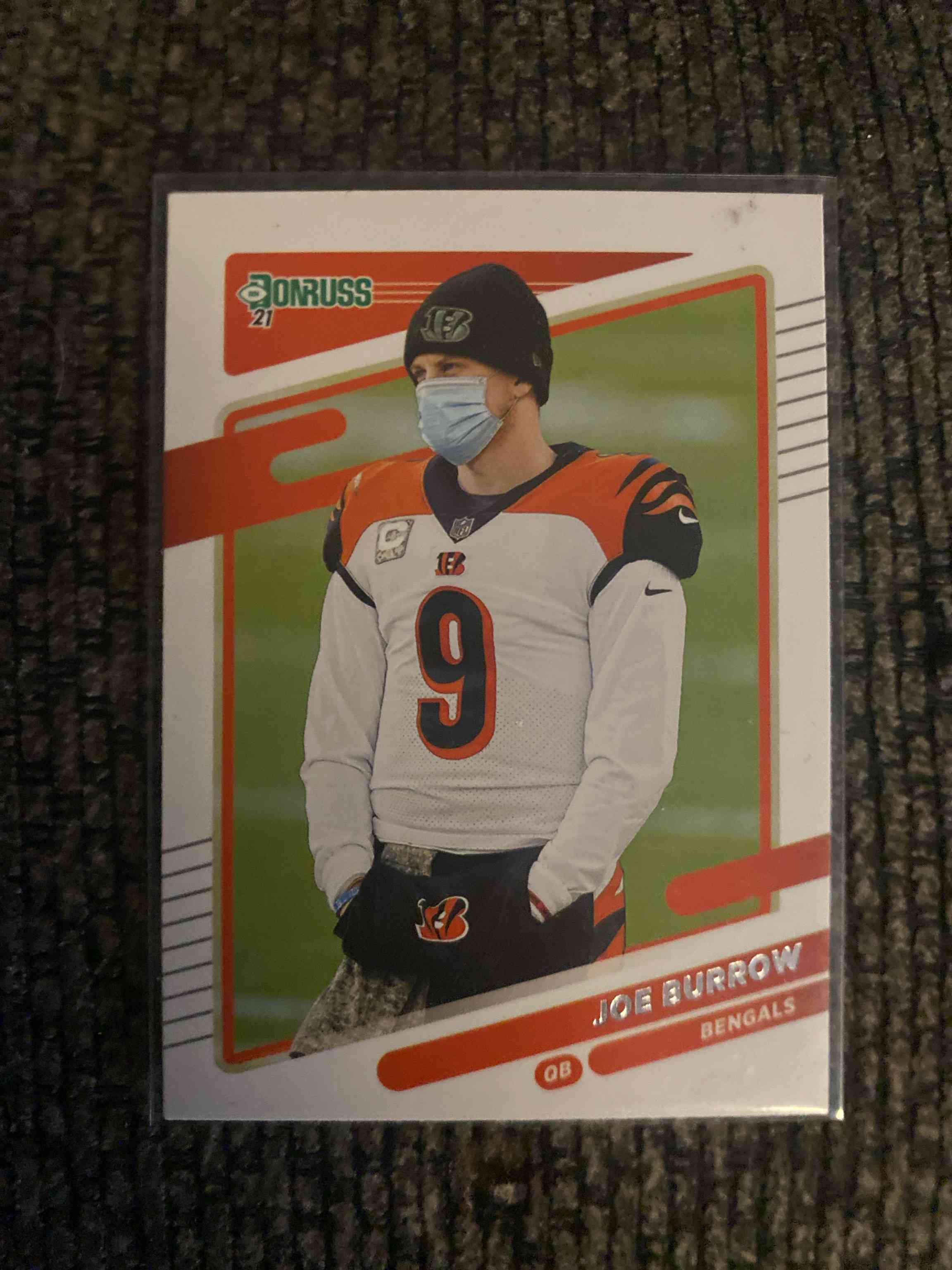 Image for 2021 panini donruss joe burrow #211 mask football card cincinnati bengals