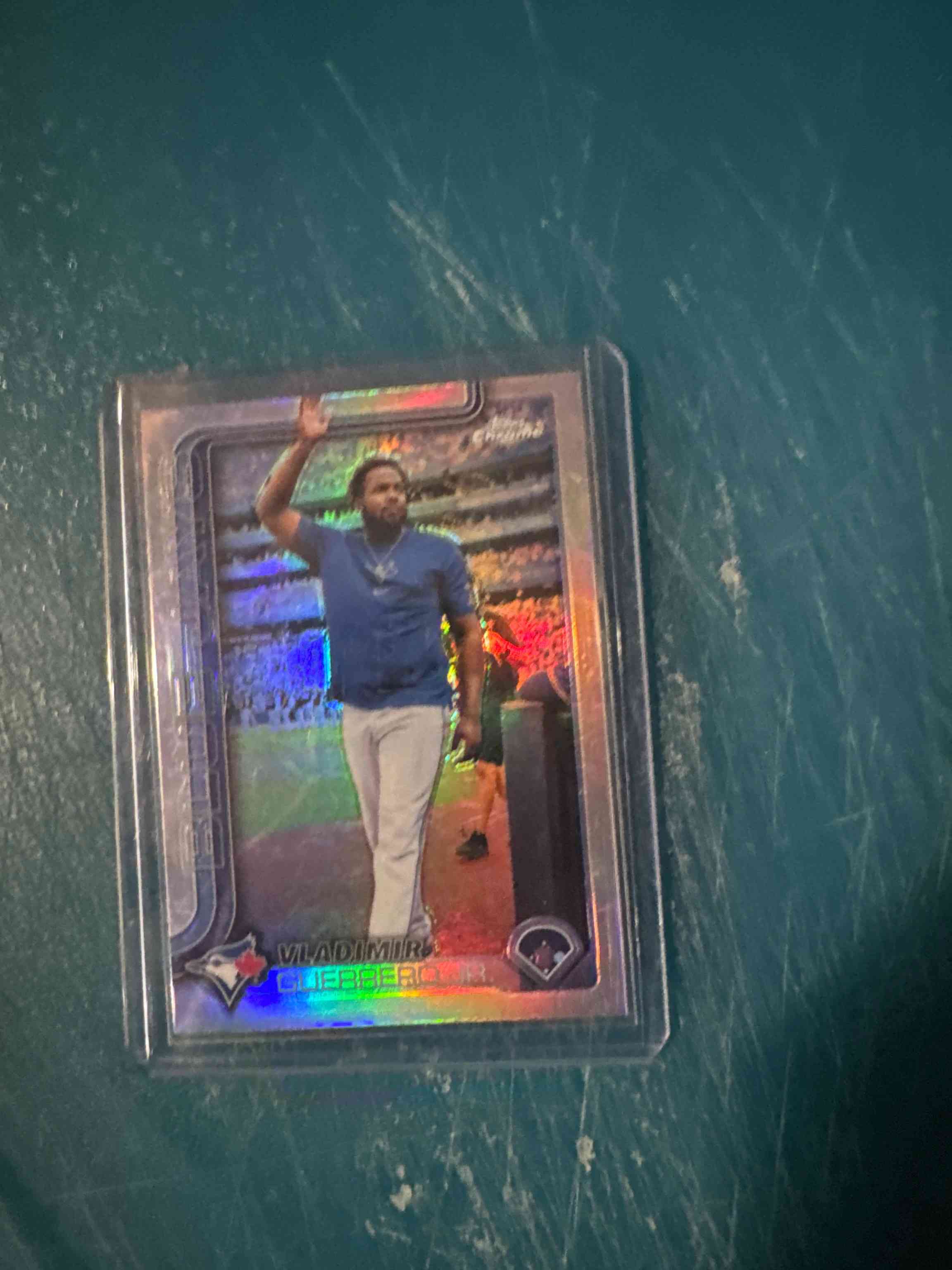 Image for 2025 topps chrome image variation vladimir guerrero jr #259